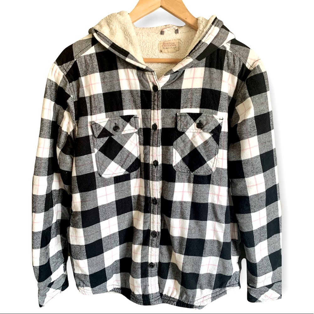 Boston Traders Plaid Jacket Size Medium Sherpa Lined Shaket